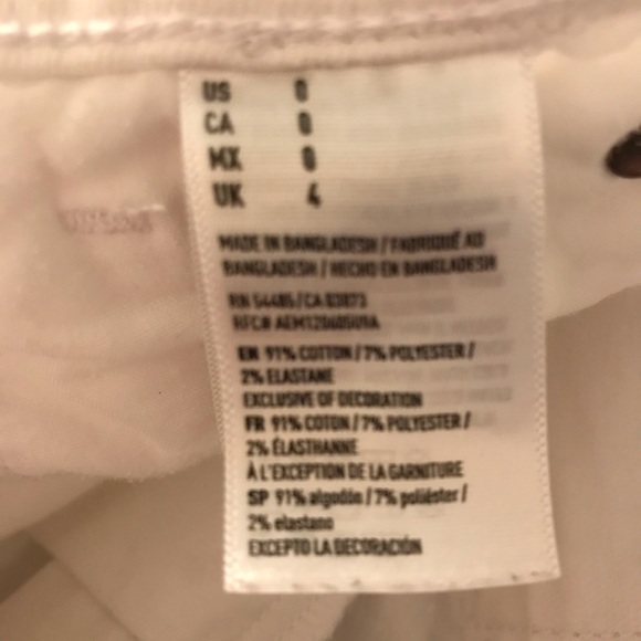 American Eagle white jean shorts - Picture 4 of 7